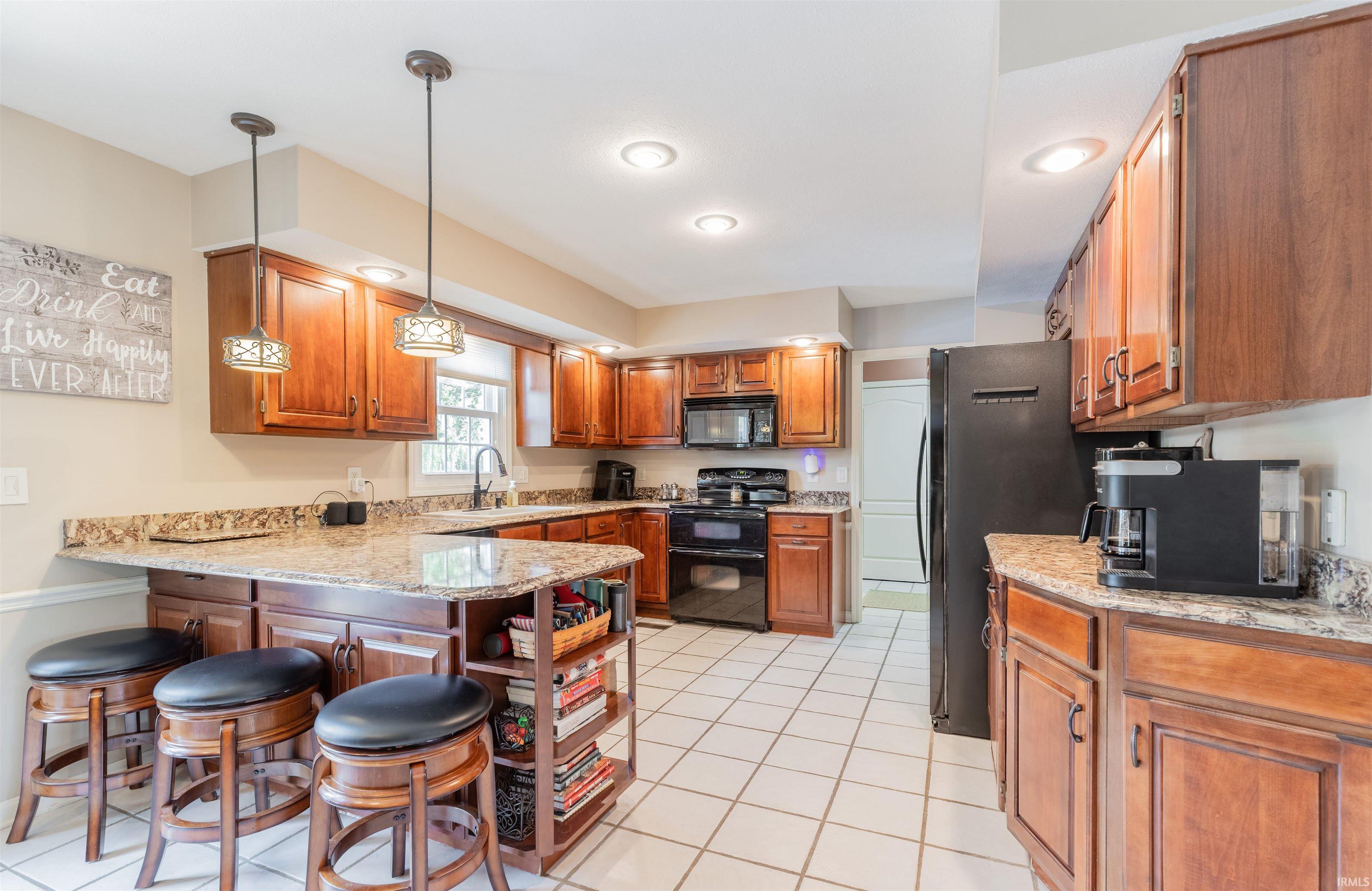 3022 Summit Court Newburgh, IN 47630 - Photo 16 of 36