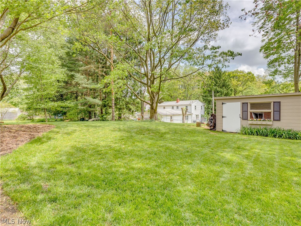 591 Garnette Road Akron, OH 44313 - Photo 7 of 29