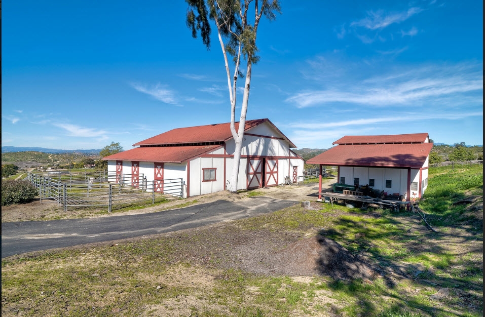 32310 Aquaduct Road Bonsall, CA 92003 - Photo 22 of 25