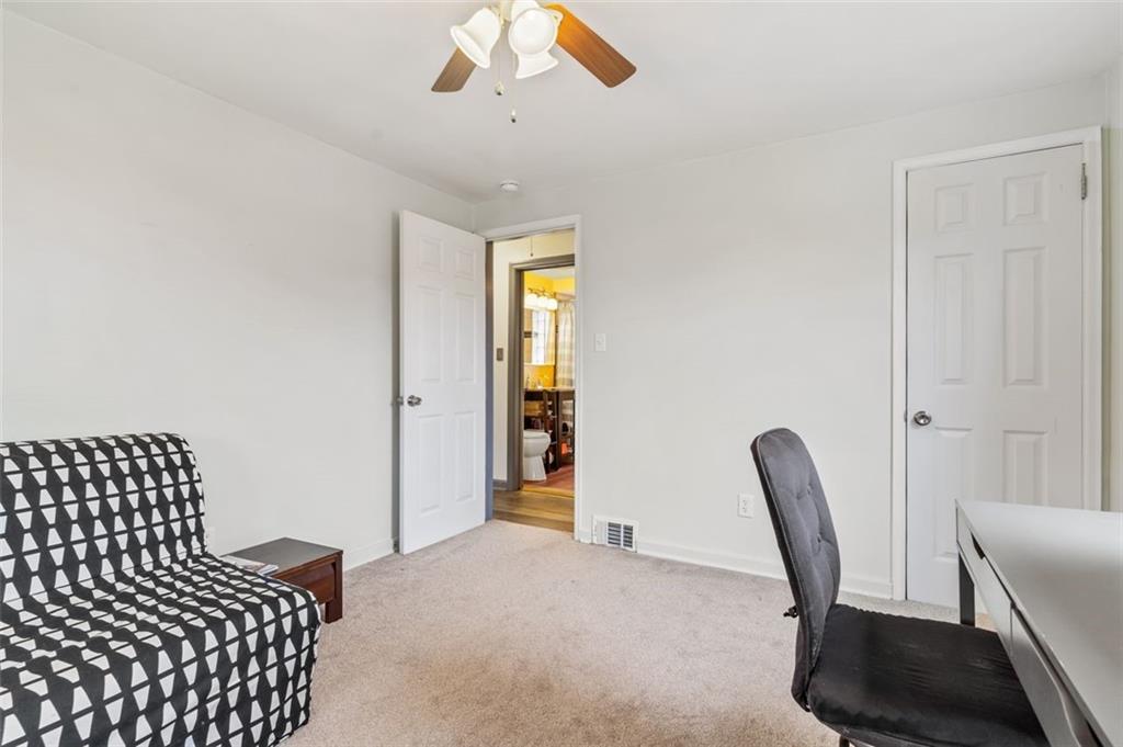 129 Jacks Run Road Pittsburgh, PA 15214 - Photo 15 of 24 Gallery Image 15