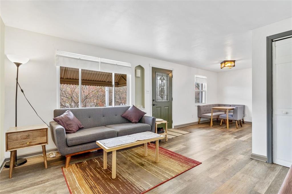 129 Jacks Run Road Pittsburgh, PA 15214 - Photo 3 of 24 Gallery Image 3