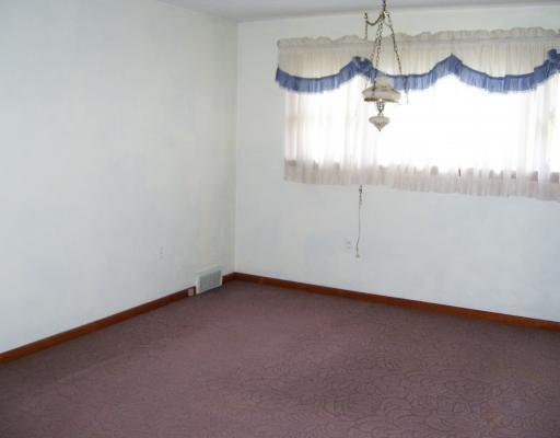 1215 Butler Road Worthington, PA 16262 - Photo 8 of 11 Master Bedroom.