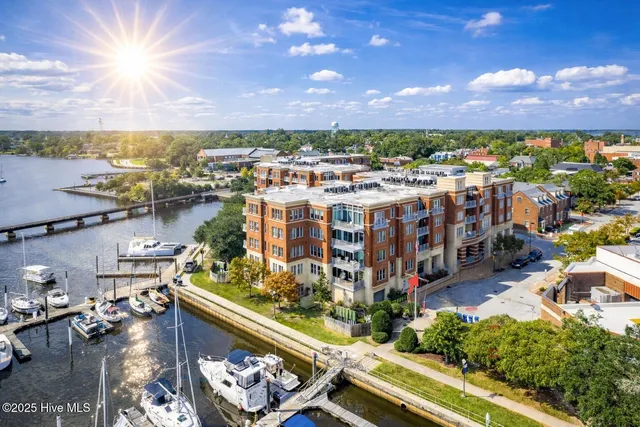 $250,000 | 100 Sky Sail Boulevard, Unit 104, New Bern, NC 28560