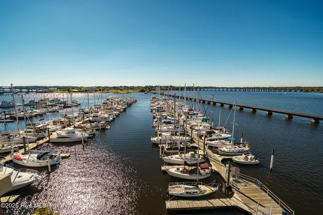 $250,000 | 100 Sky Sail Boulevard, Unit 104, New Bern, NC 28560
