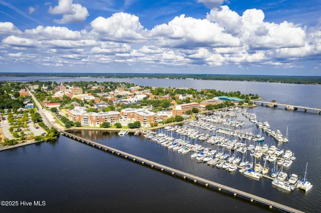 $250,000 | 100 Sky Sail Boulevard, Unit 104, New Bern, NC 28560
