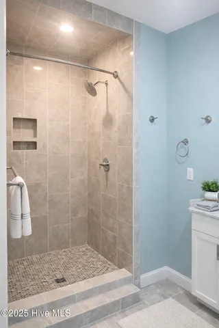 $250,000 | 100 Sky Sail Boulevard, Unit 104, New Bern, NC 28560