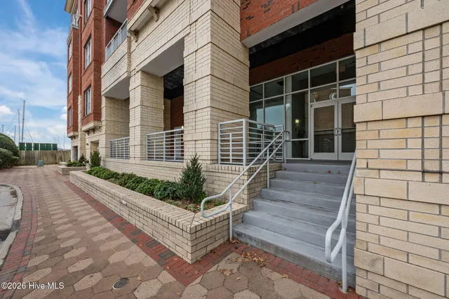 $250,000 | 100 Sky Sail Boulevard, Unit 104, New Bern, NC 28560