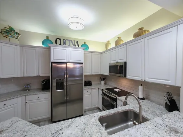 $14,000 | 400 Flagship Drive, Unit 501, Naples, FL 34108