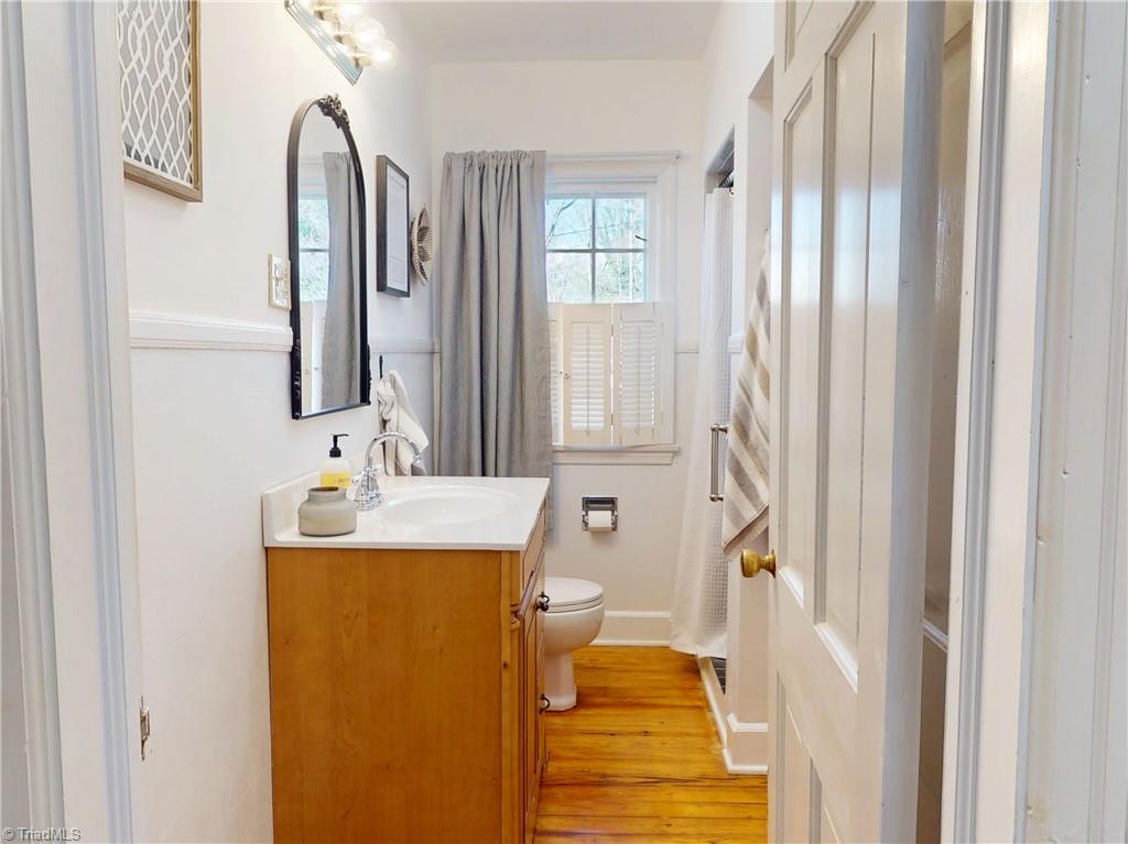 224 Country Club Road Mount Airy, NC 27030 - Photo 11 of 34