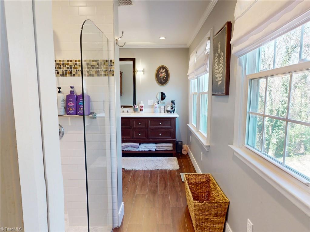 224 Country Club Road Mount Airy, NC 27030 - Photo 27 of 34