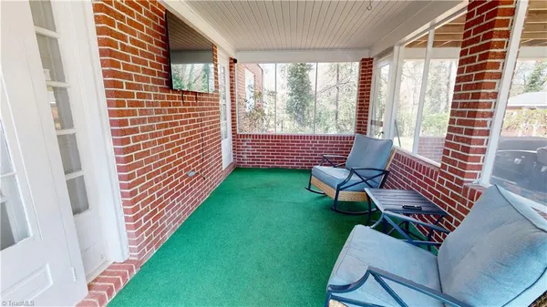 $349,900 | 224 Country Club Road, Mount Airy, NC 27030