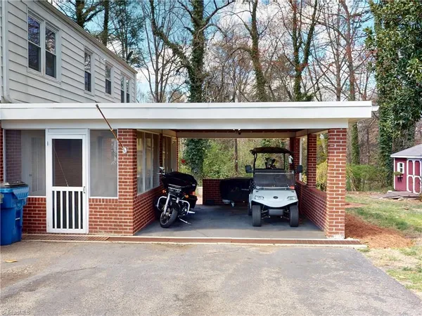 $349,900 | 224 Country Club Road, Mount Airy, NC 27030