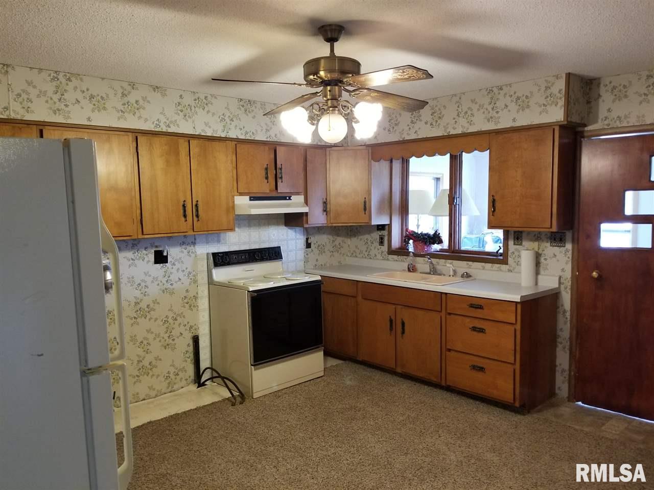 408 Ridge Avenue Delmar, IA 52037 - Photo 4 of 9 Gallery Image 4