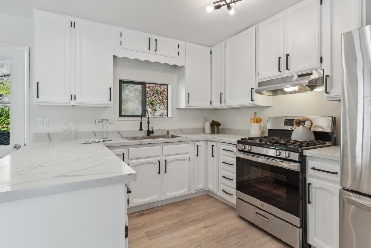 1888 Lockhart Gulch Road Scotts Valley, CA 95066 - Photo 11 of 100 Gallery Image 11