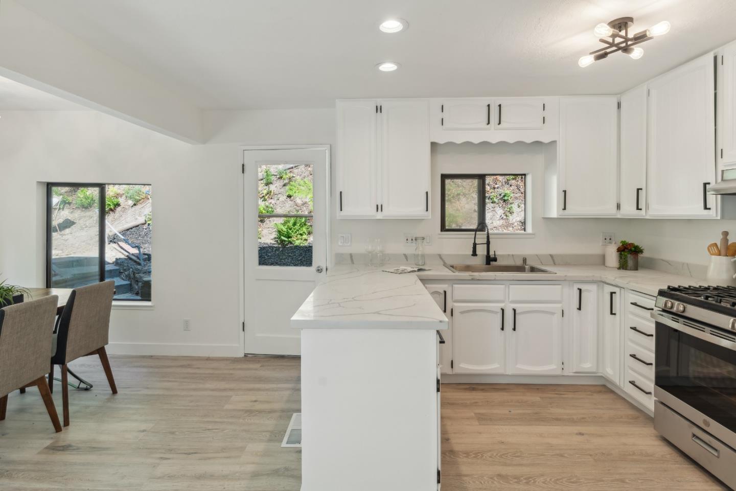 1888 Lockhart Gulch Road Scotts Valley, CA 95066 - Photo 8 of 100 Gallery Image 8