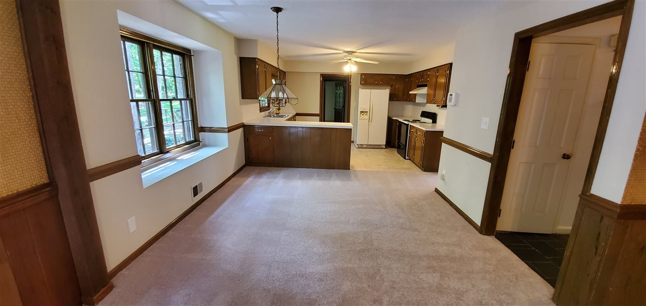 4012 Oak Park Road Raleigh, NC 27612 - Photo 16 of 17 Kitchen and Nook