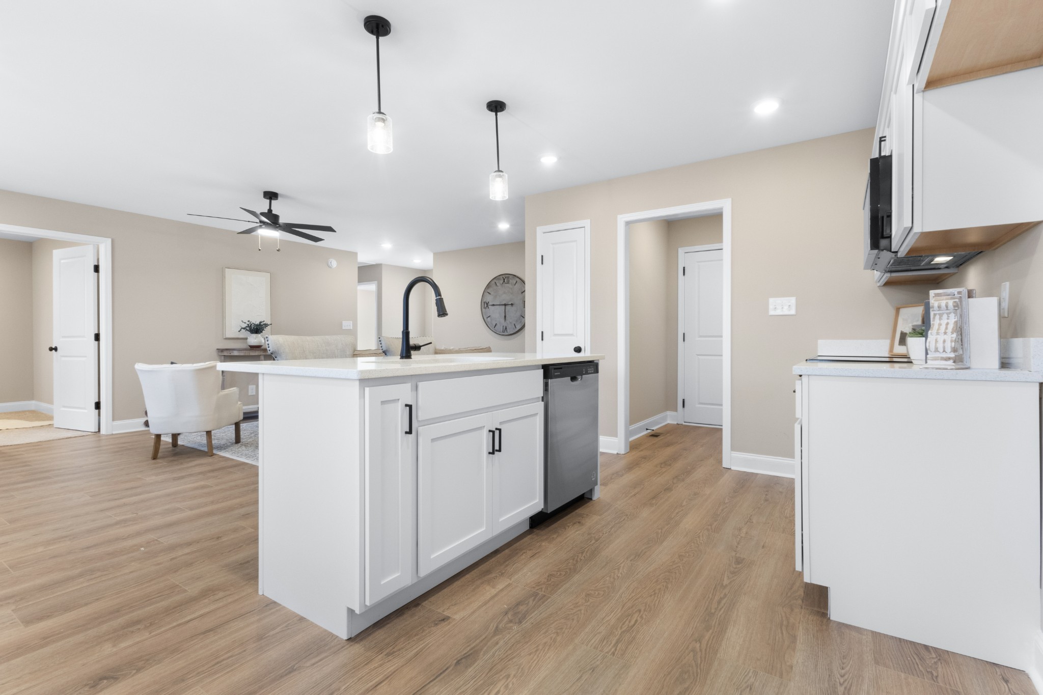 2627 Burch Road Clarksville, TN 37042 - Photo 11 of 25 Gallery Image 11