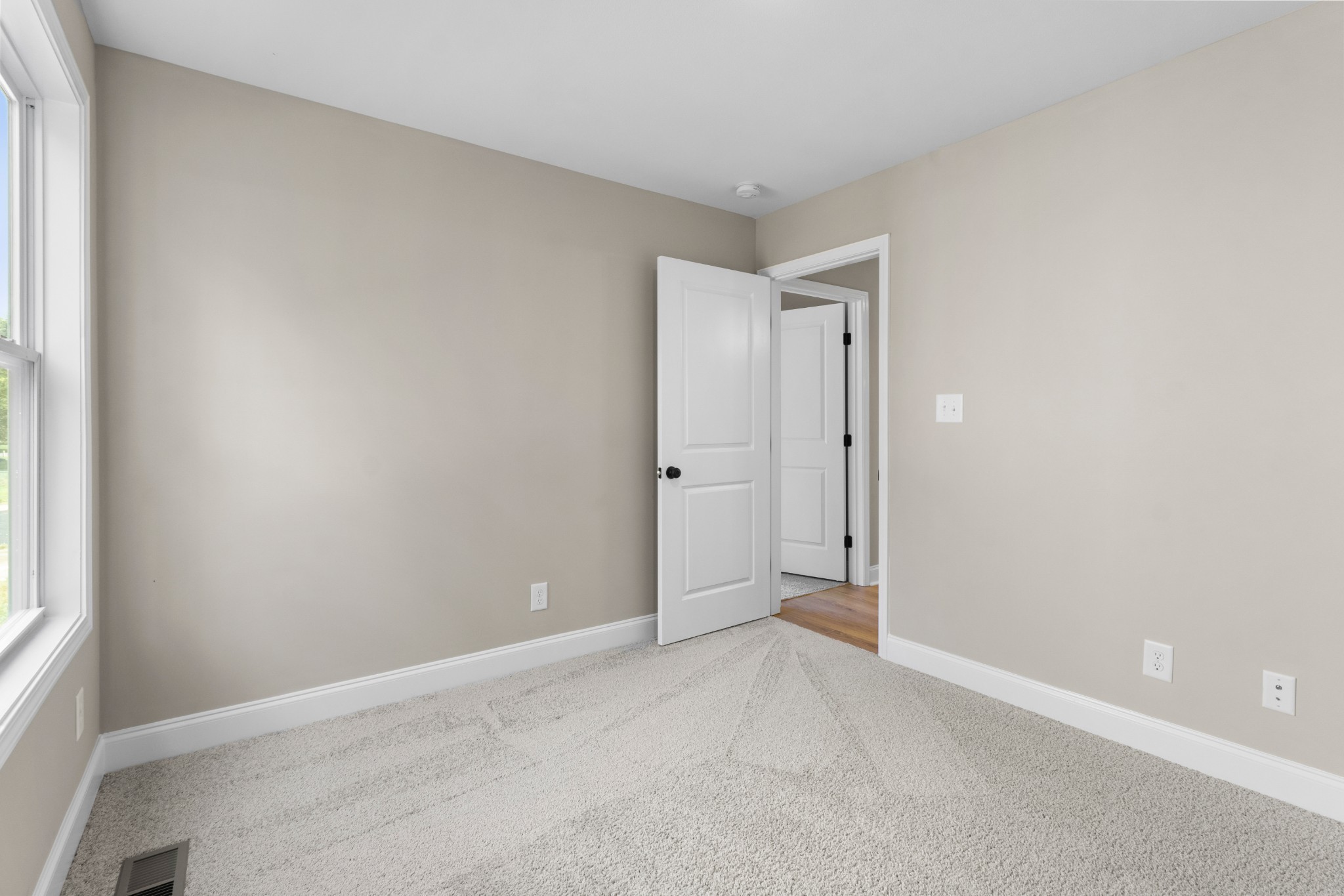 2627 Burch Road Clarksville, TN 37042 - Photo 23 of 25 Gallery Image 23