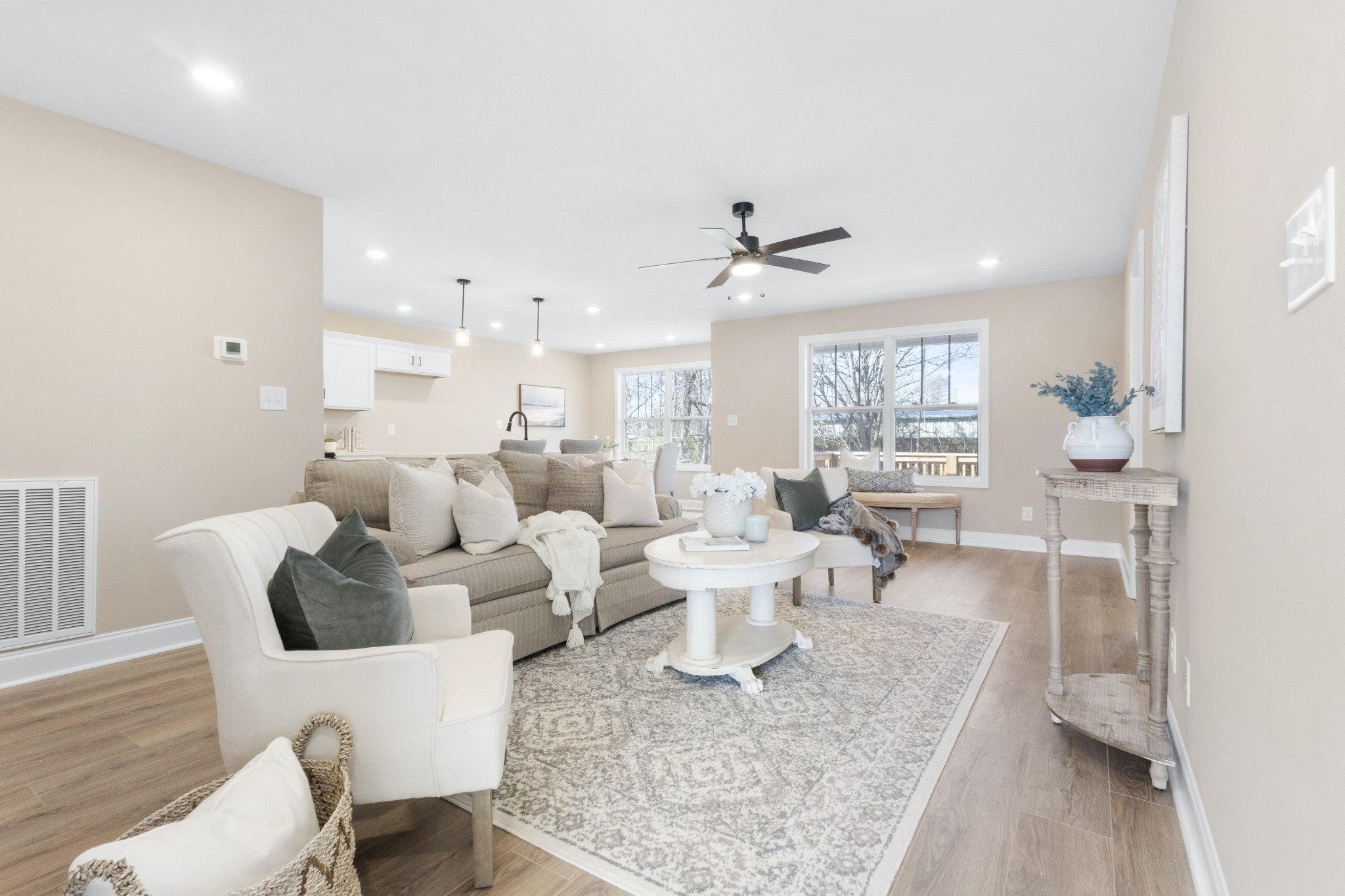 2627 Burch Road Clarksville, TN 37042 - Photo 5 of 25 Gallery Image 5