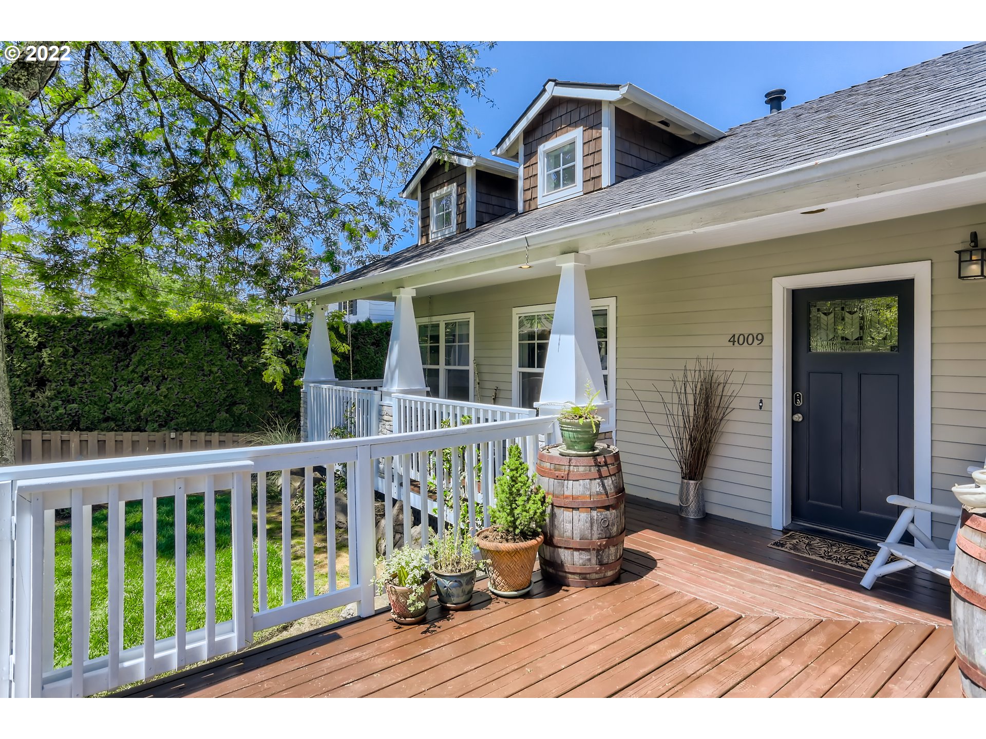 4009 Southwest Pendleton Street Portland, OR 97221 - Photo 3 of 32 Gallery Image 3