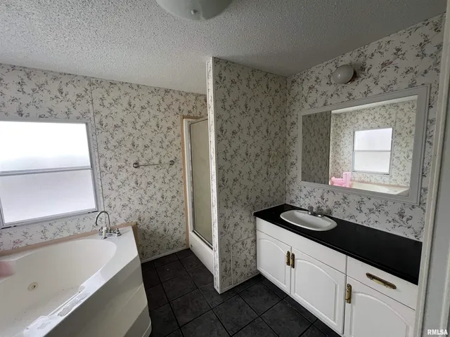 $59,000 | 112 North Old Marion Road, Goreville, IL 62939