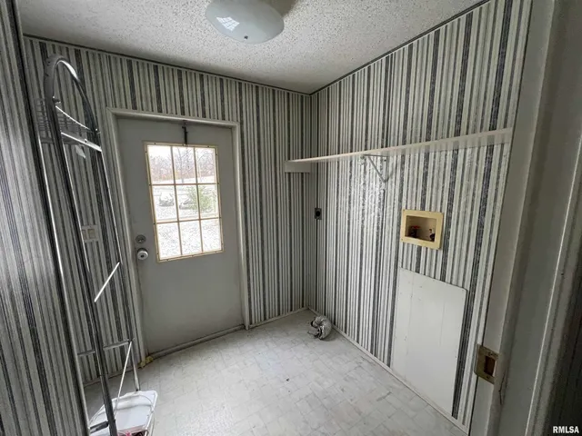 $59,000 | 112 North Old Marion Road, Goreville, IL 62939