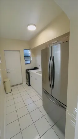 $2,100 | 807 86th Street, Unit 801, Miami Beach, FL 33141