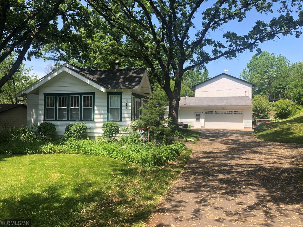 1889 County Rd B East Maplewood, MN 55109 - Photo 2 of 16 Gallery Image 2