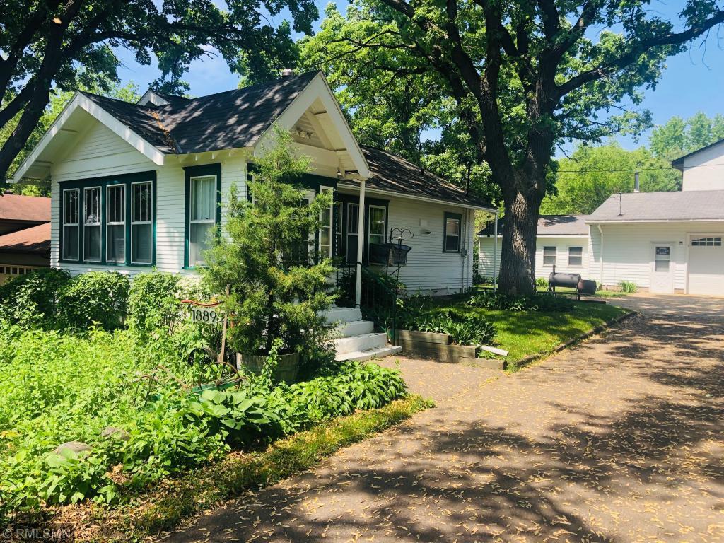 1889 County Rd B East Maplewood, MN 55109 - Photo 3 of 16 Gallery Image 3