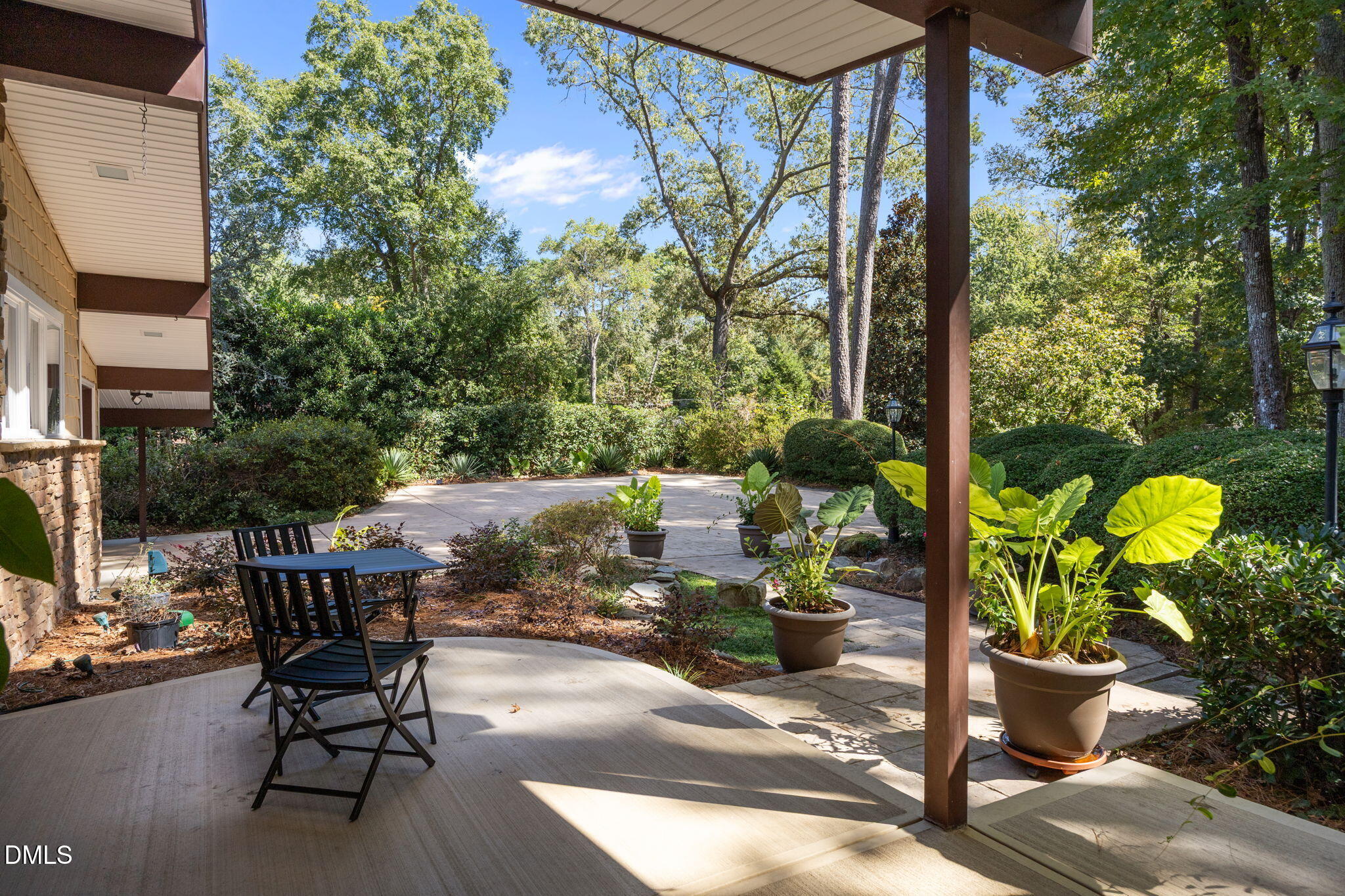 5219 Coronado Drive Raleigh, NC 27609 - Photo 8 of 100