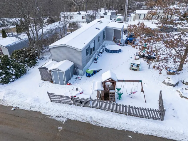 $200,000 | 28 Woodlawn Drive, Allenstown, NH 03275