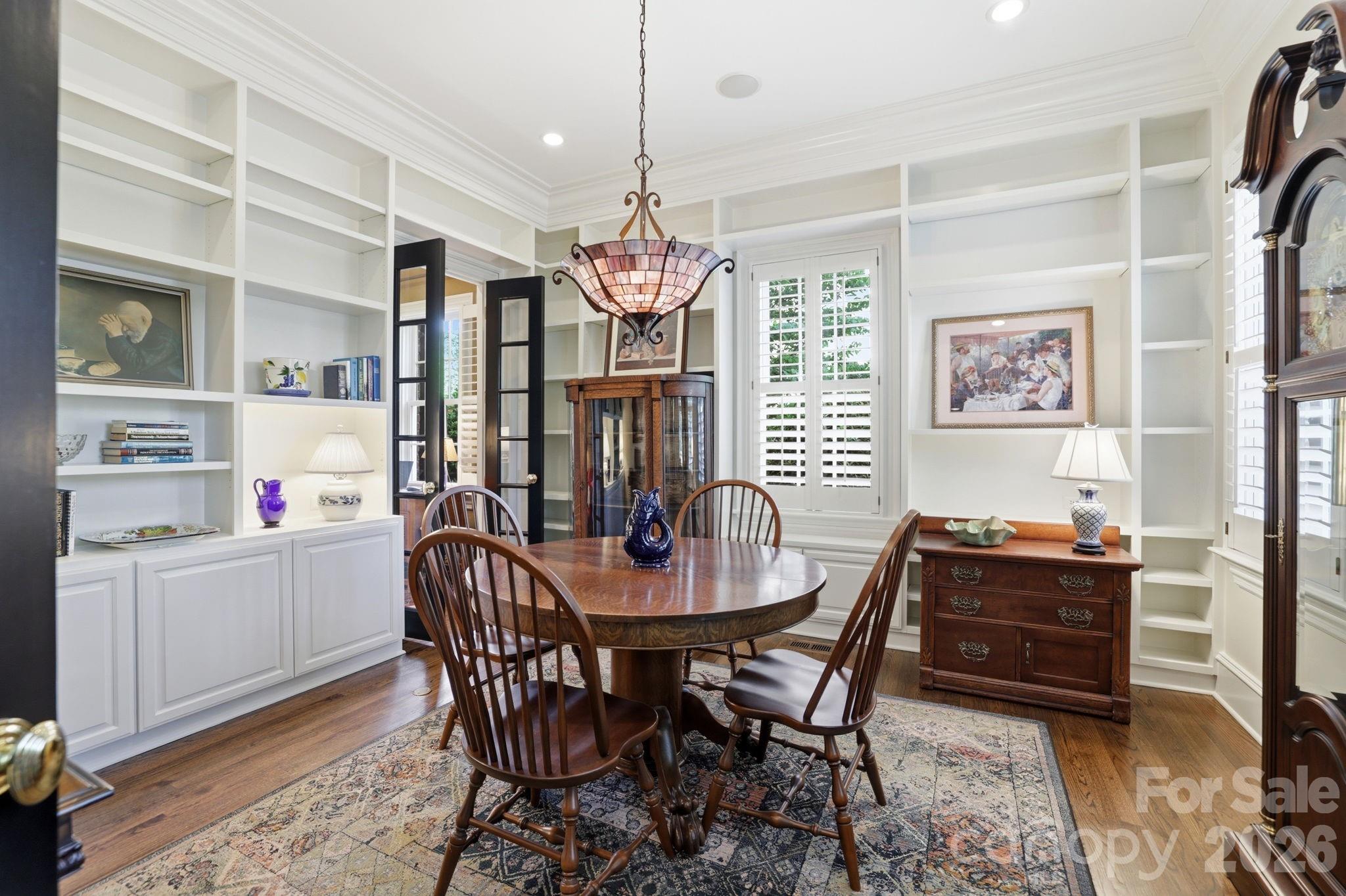 2044 Queens Road West Charlotte, NC 28209 - Photo 9 of 44 Gallery Image 9
