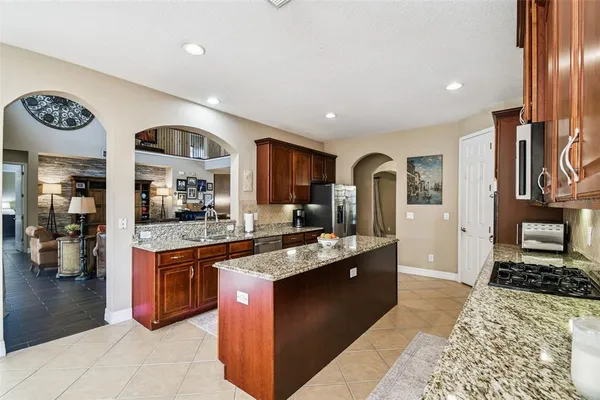 $945,000 | 3811 Ivydale Court, Land O Lakes, FL 34638