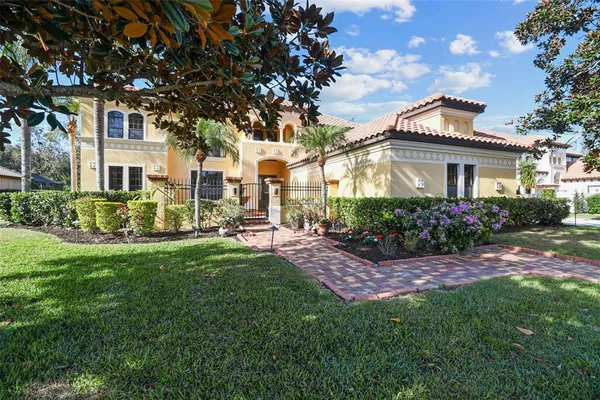 $945,000 | 3811 Ivydale Court, Land O Lakes, FL 34638