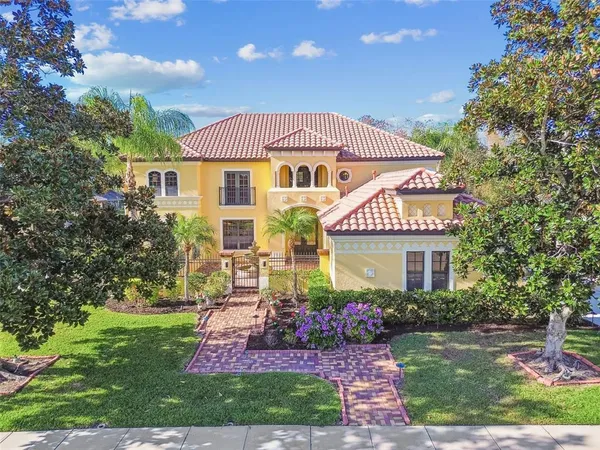 $945,000 | 3811 Ivydale Court, Land O Lakes, FL 34638
