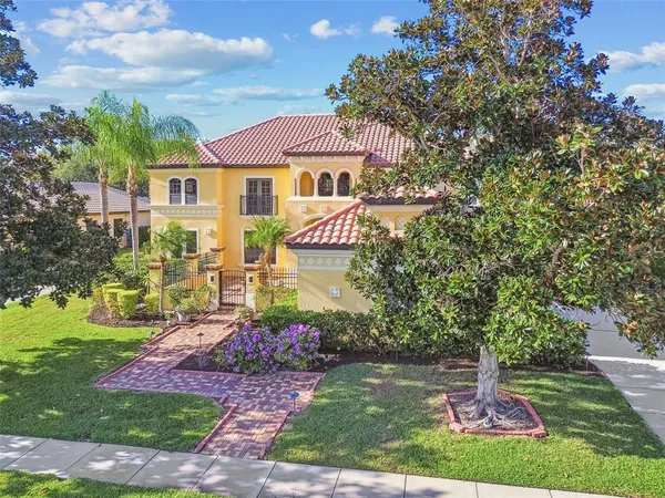 $945,000 | 3811 Ivydale Court, Land O Lakes, FL 34638