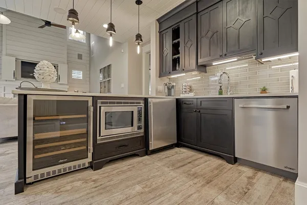 $845,000 | 26210 BlueJack National Boulevard, Unit 7, Montgomery, TX 77316