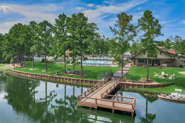 $845,000 | 26210 BlueJack National Boulevard, Unit 7, Montgomery, TX 77316