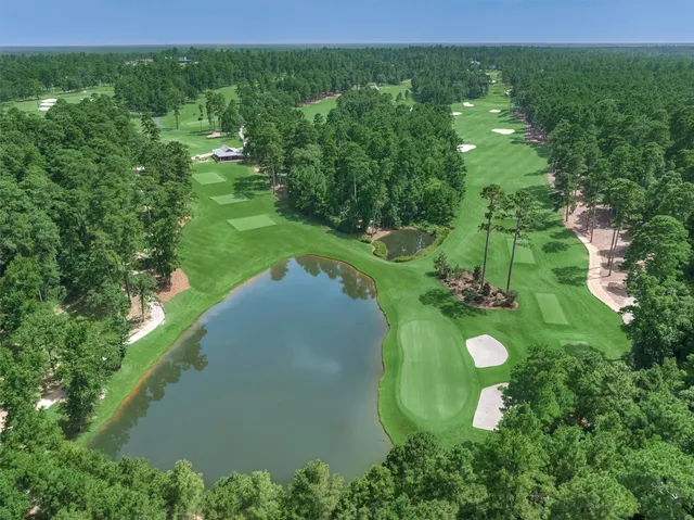 $845,000 | 26210 BlueJack National Boulevard, Unit 7, Montgomery, TX 77316