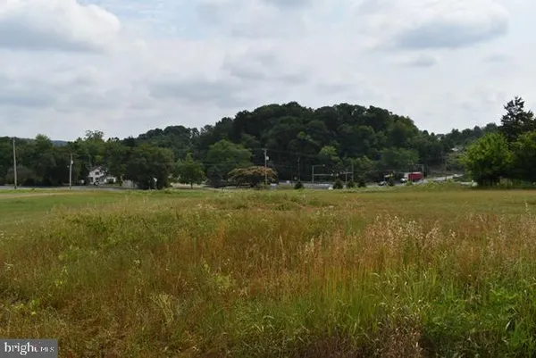 $950,000 | 35 Kauffman Lane, Mifflintown, PA 17059