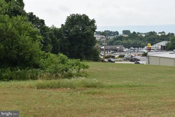 $950,000 | 35 Kauffman Lane, Mifflintown, PA 17059