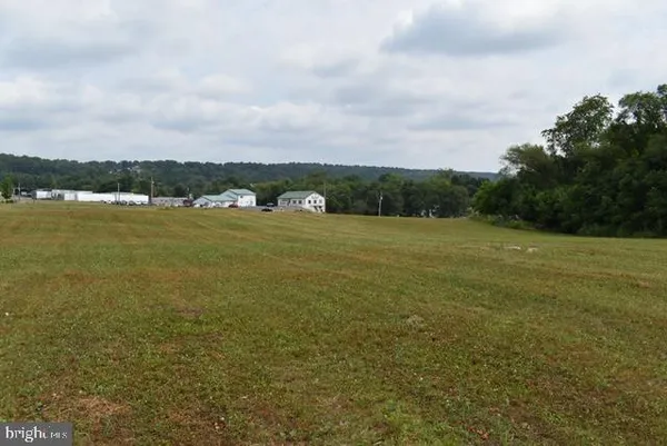 $950,000 | 35 Kauffman Lane, Mifflintown, PA 17059