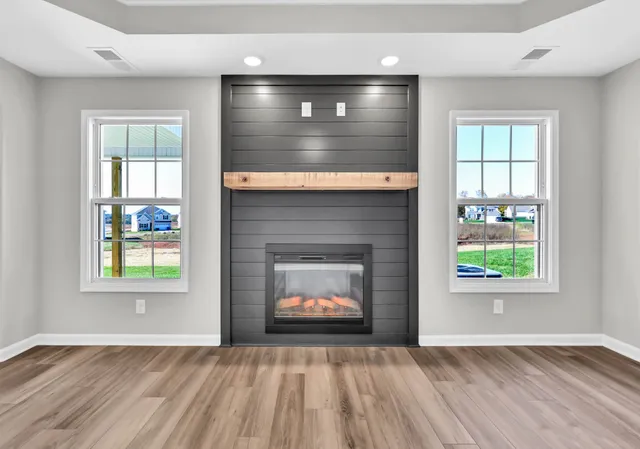 $429,900 | 364 Kingland Lane, Clarksville, TN 37043