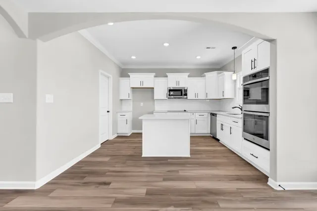 $429,900 | 364 Kingland Lane, Clarksville, TN 37043