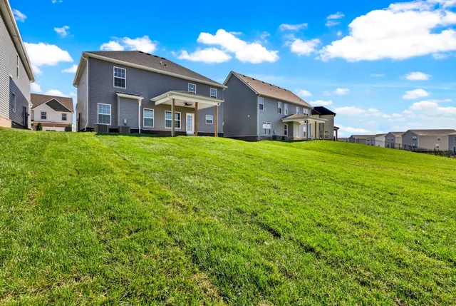 $429,900 | 364 Kingland Lane, Clarksville, TN 37043