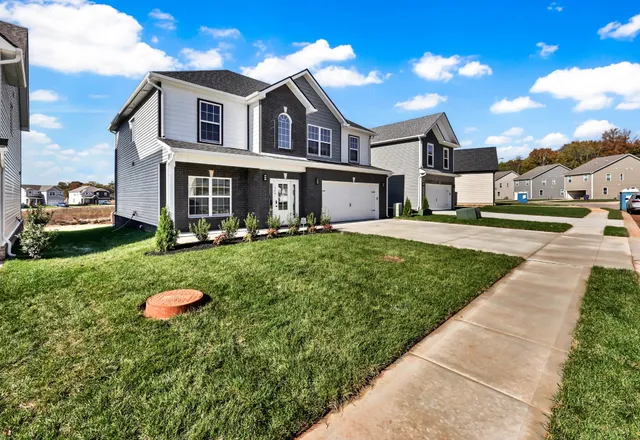 $429,900 | 364 Kingland Lane, Clarksville, TN 37043