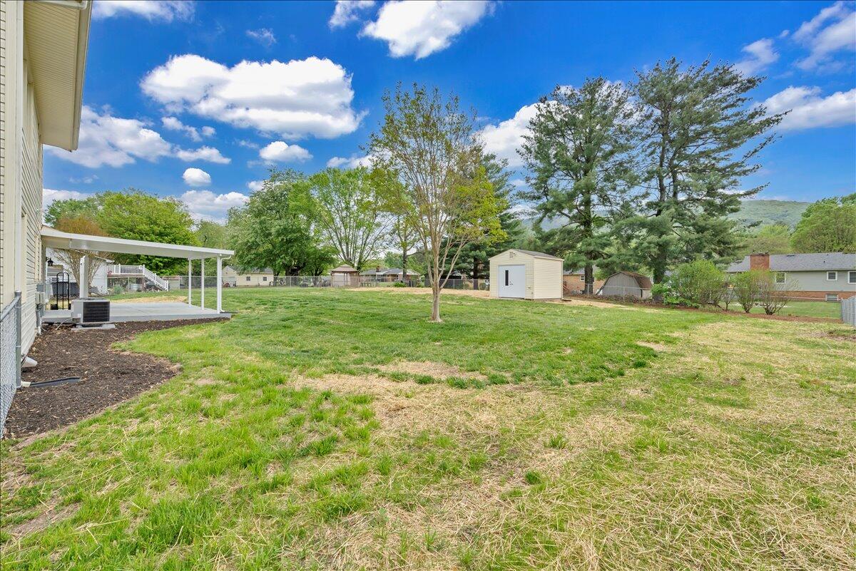 197 Apple Tree Road Roanoke, VA 24019 - Photo 37 of 45 32-MIB04149