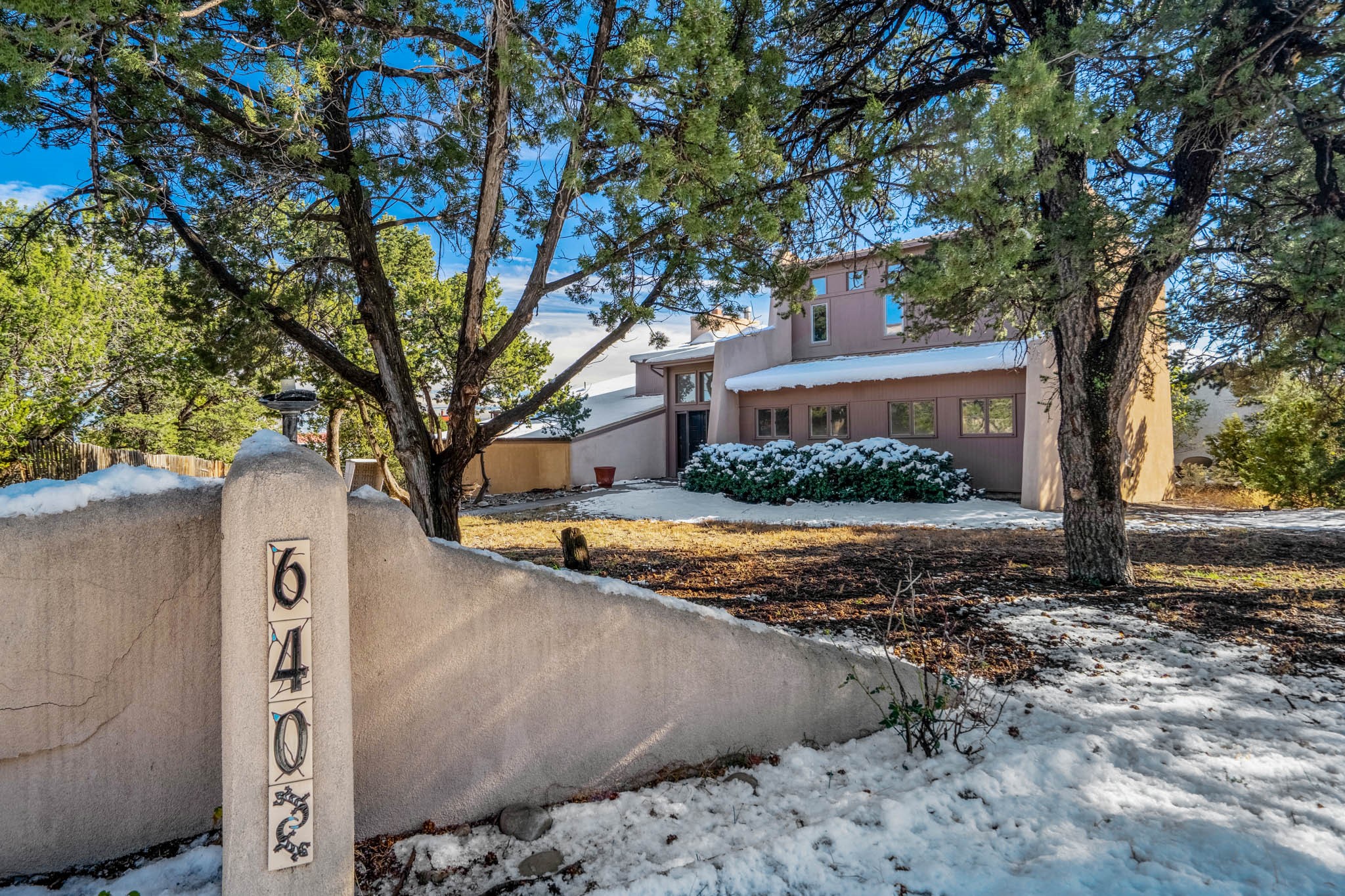 640 Navajo Road Los Alamos, NM 87544 - Photo 1 of 1