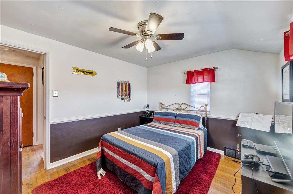208 Orchard Spring Road Pittsburgh, PA 15220 - Photo 9 of 18 Gallery Image 9