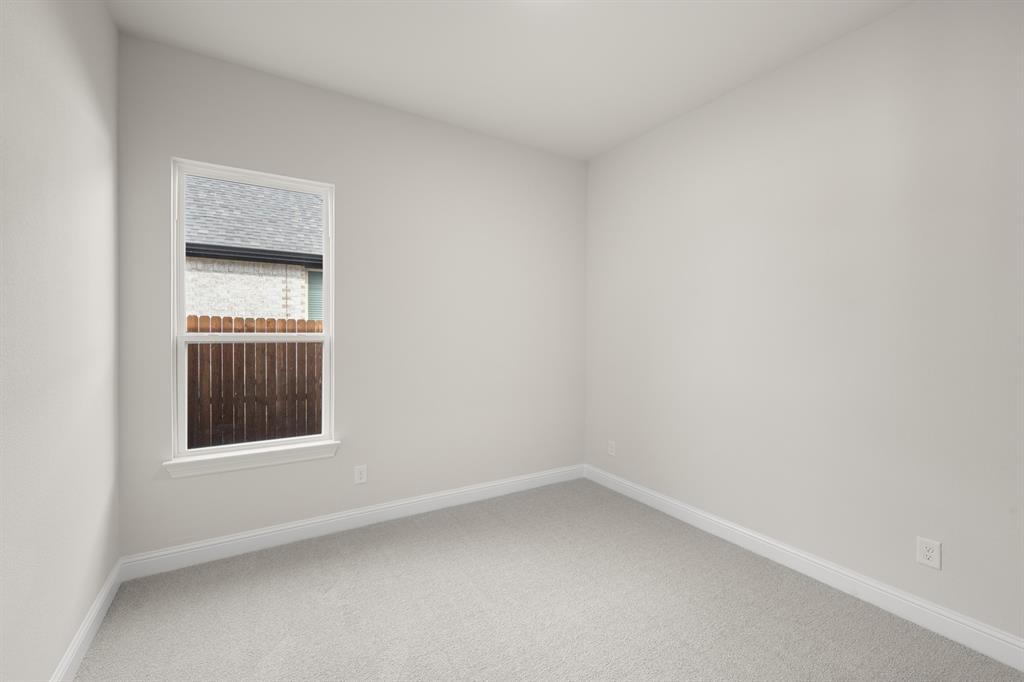 5410 Rowlan Row Midlothian, TX 76065 - Photo 10 of 25 13_5410 Rowlan- Bedroom-3